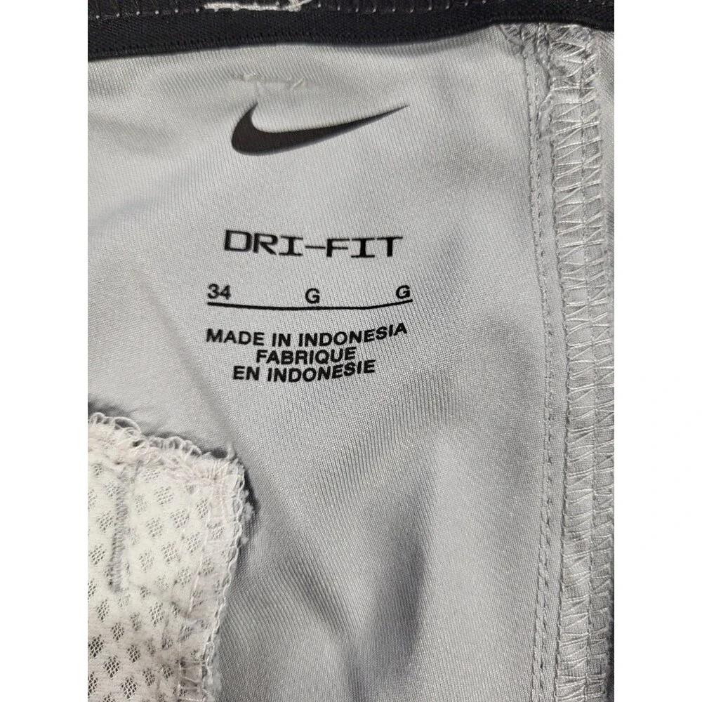 Nike Golf Men's Dri-FIT Wolf Grey Windowpane Plaid Flat Front Chino Shorts